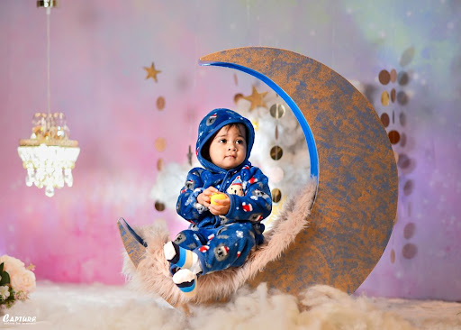 new-year-photoshoot-ideas-for-babies